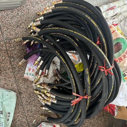 高压胶管规格怎么表示? 高压胶管规格怎么表示?